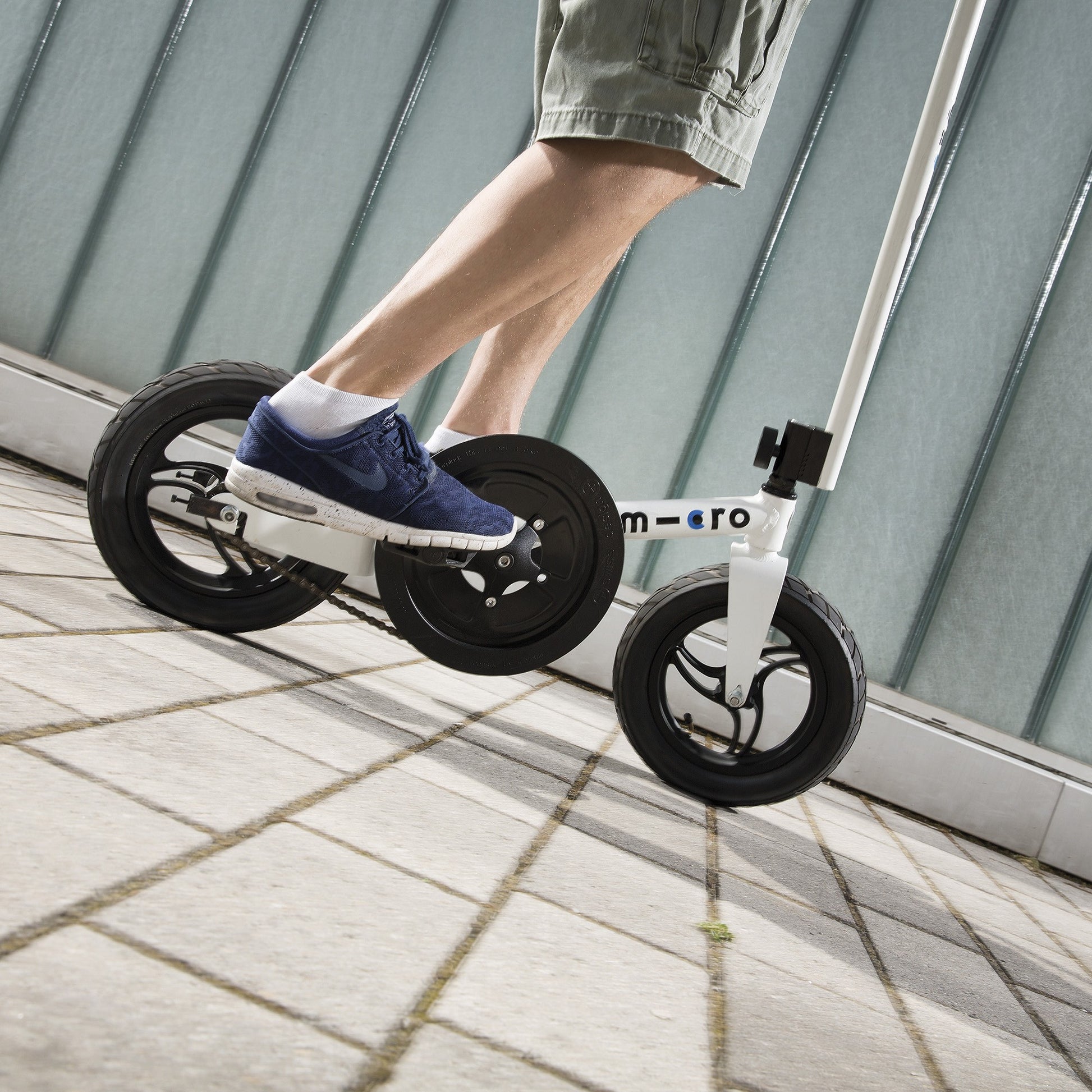 Bicicletta senza sellino Micro Pedalflow bianco