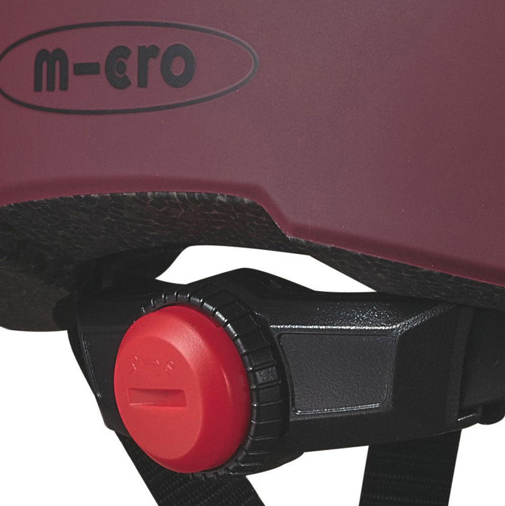 Casco con luce rosso autunno M